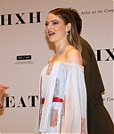 281762328_picturepub-emma-stone-047.jpg