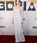 emma-stone-bugonia-premiere-in-new-york-city-012.jpg