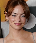 emma-stone-bugonia-premiere-in-new-york-city-016.jpg