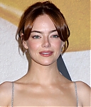 emma-stone-bugonia-premiere-in-new-york-city-023.jpg