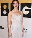 emma-stone-bugonia-premiere-in-new-york-city-039.jpg
