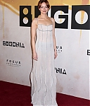 emma-stone-bugonia-premiere-in-new-york-city-048.jpg