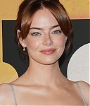 emma-stone-bugonia-premiere-in-new-york-city-055.jpg
